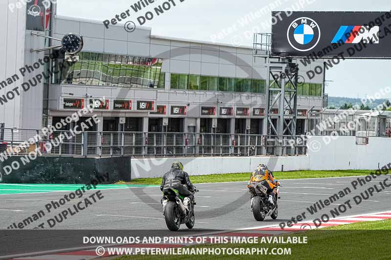 donington no limits trackday;donington park photographs;donington trackday photographs;no limits trackdays;peter wileman photography;trackday digital images;trackday photos